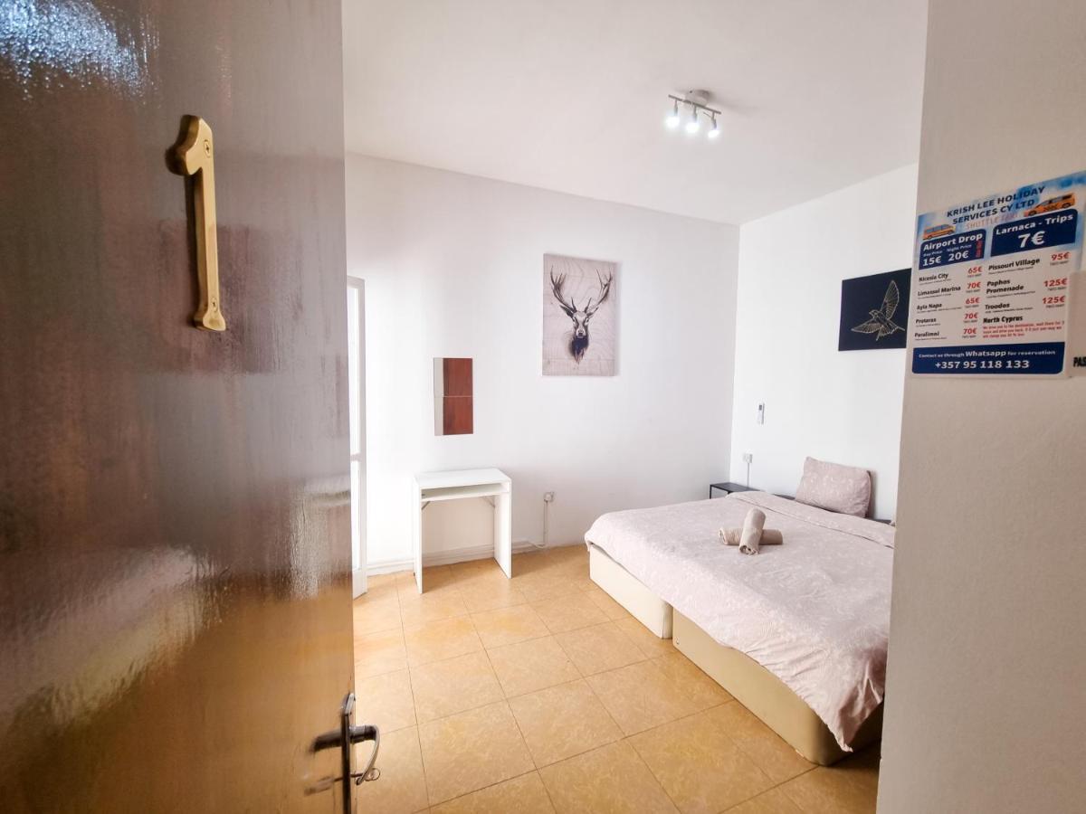 Citycenter Rooms Next To The Beach ラルナカ エクステリア 写真